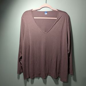 Old Navy 3/4 v-neck tee in plum